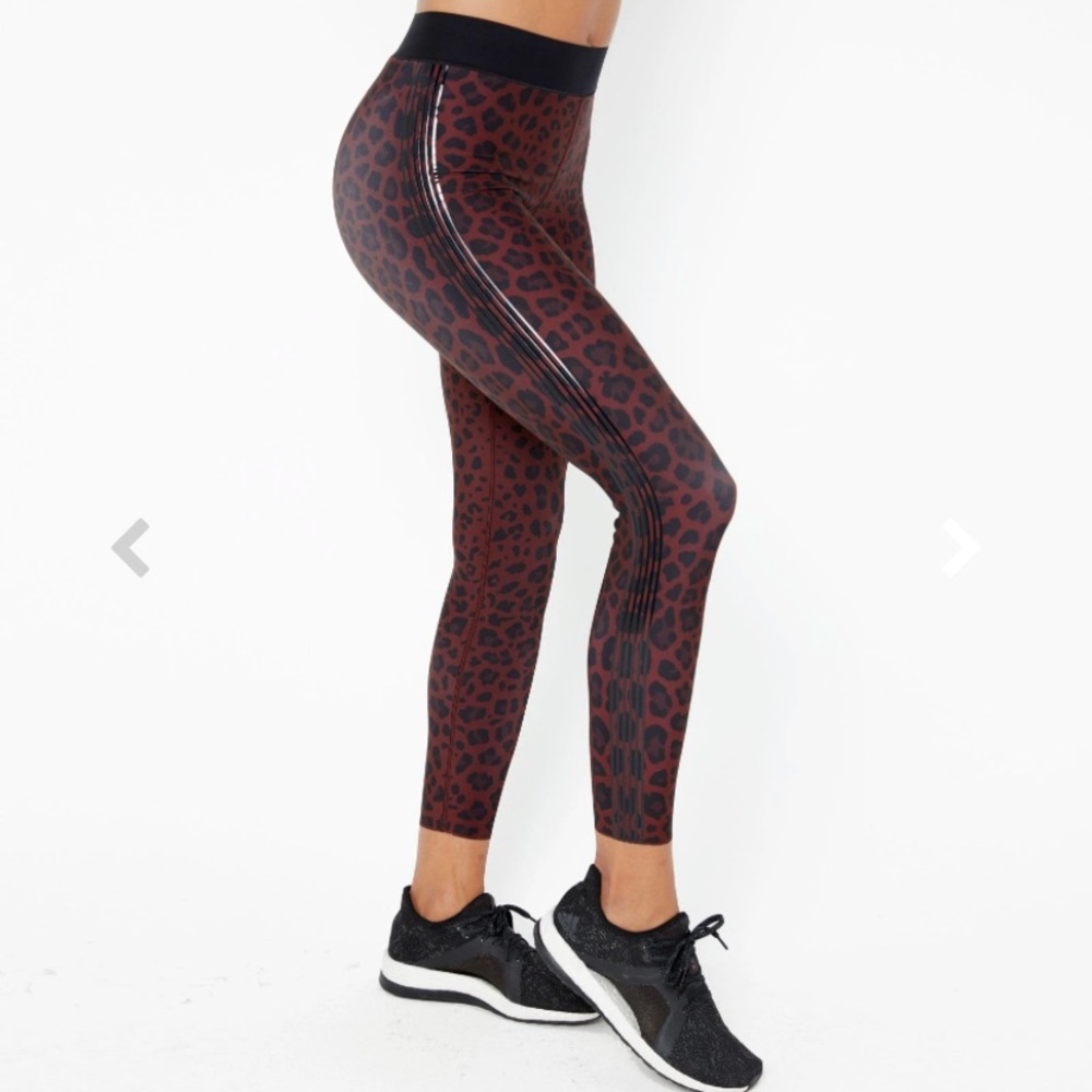♠️ULTRACOR LEOPARD 6 STRIPES LEGGINGS SIZE M